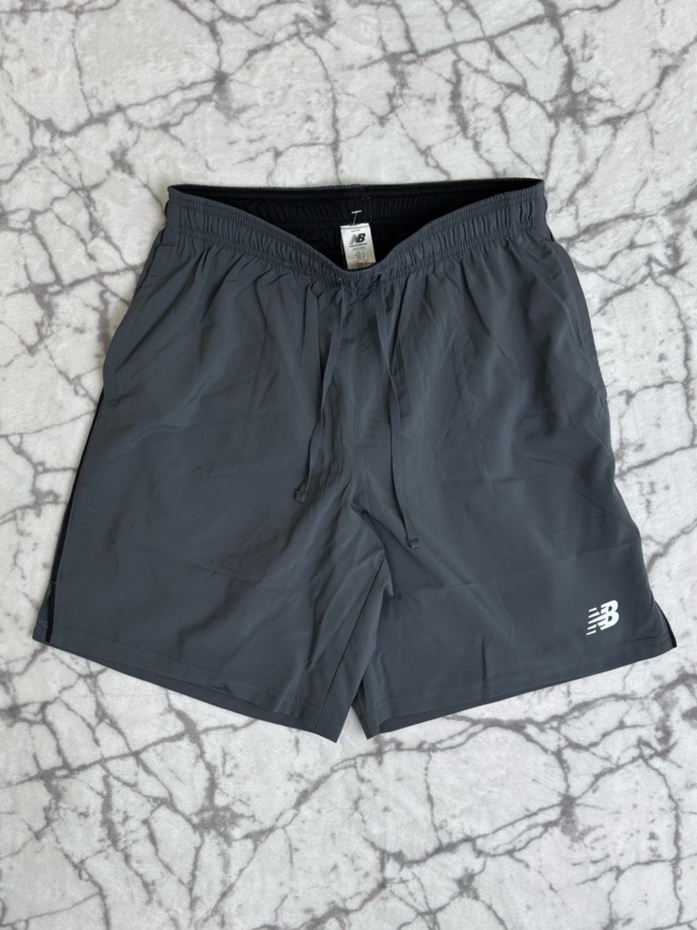 New Balance Running Shorts Men’s S Gray Short 7 Inch Length
